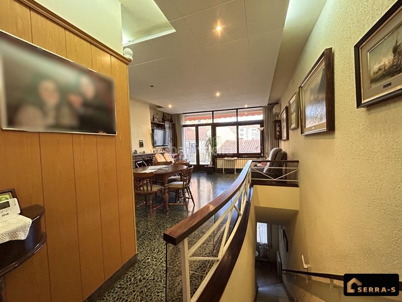 Foto fc4872b7-a73b-4ab8-8a3f-16b8620714d2. Haus mit parking in Centre Mataró