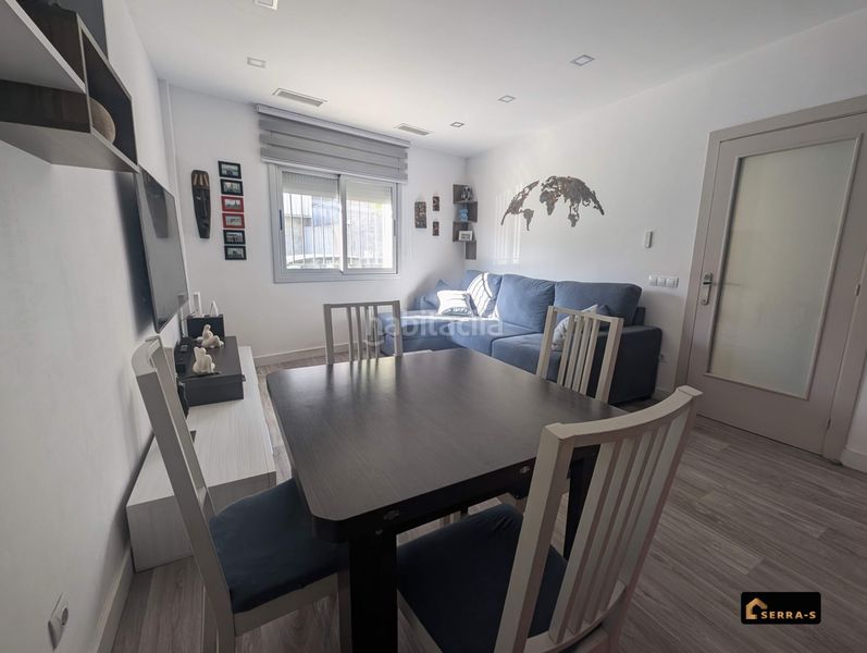 Foto 4ac3b536-27d0-4ebe-8dae-f8257a518e9e. Pis a Centre Vidreres