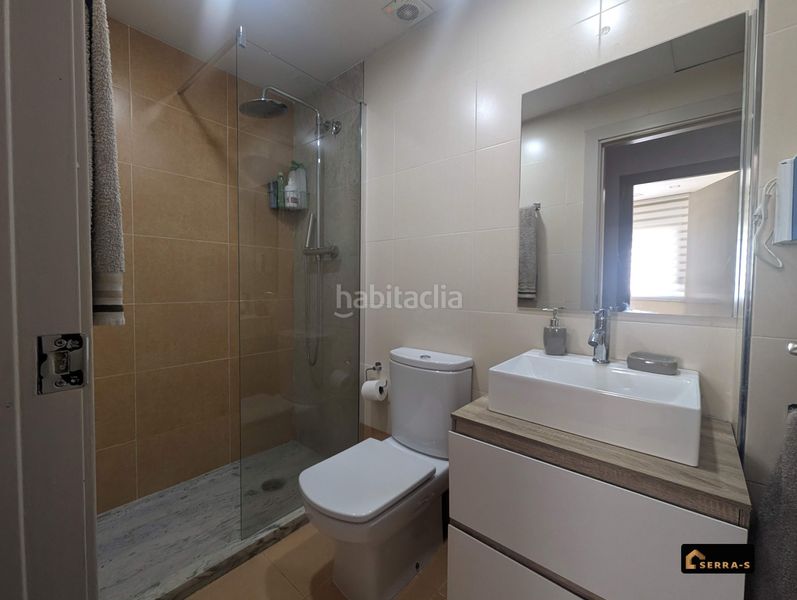 Foto a9d57a41-eb8b-4042-88a2-26f17d82ccb1. Pis a Centre Vidreres