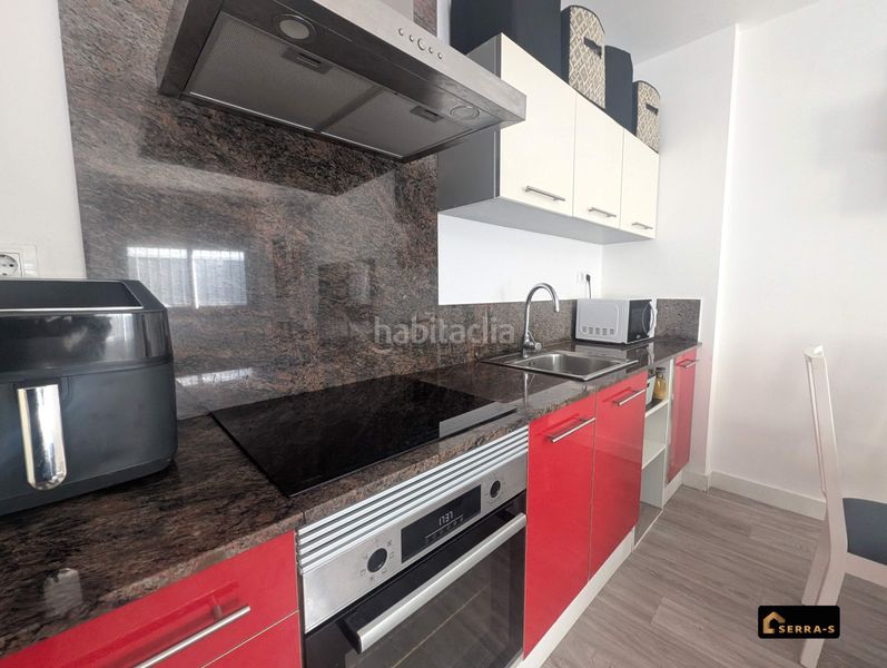 Foto eb08b15d-eafc-4488-a36f-e6b052949559. Pis a Centre Vidreres