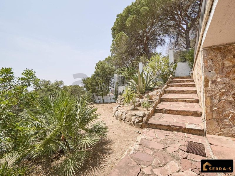 Foto 12d976dc-fbde-4b5e-84c1-2044b138d039. Casa amb aparcament a Lloret Verd - Els Pinars Lloret de Mar