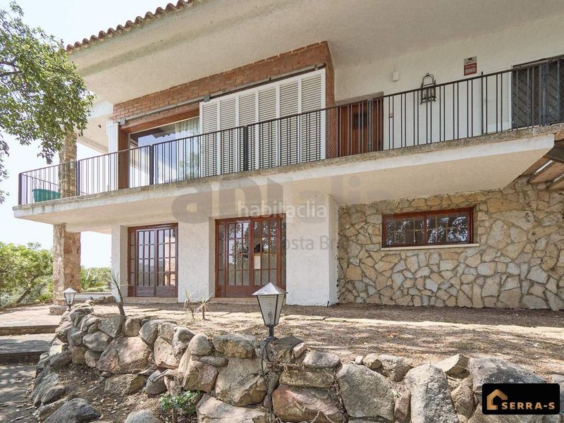 Foto 8dc56e78-a927-4af7-9a33-961bedfa2bf3. Casa amb aparcament a Lloret Verd - Els Pinars Lloret de Mar