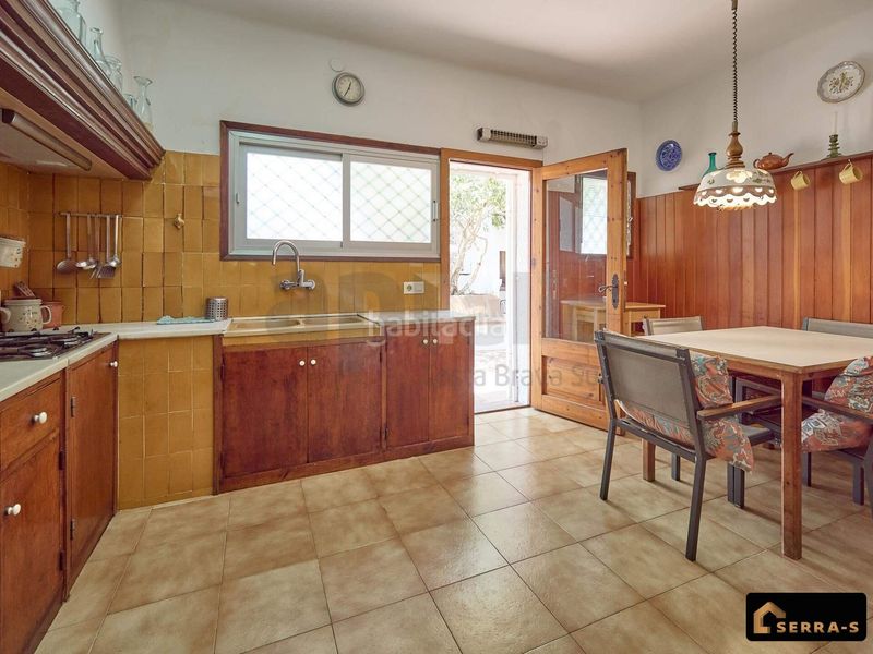 Foto cf375e33-5d8b-4331-8b5c-7c3f346b682a. Casa amb aparcament a Lloret Verd - Els Pinars Lloret de Mar