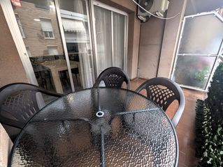Etagenwohnung in La plantera. Luminoso piso reformado a estrenar en blanes con terraza, patio