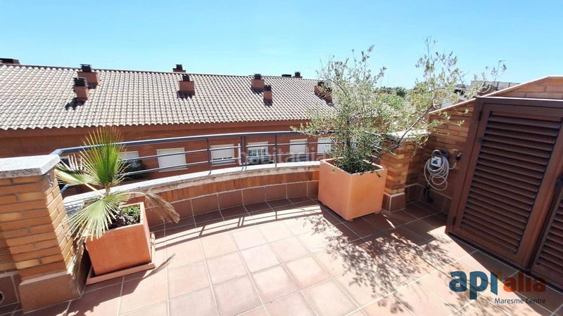 Foto 3a5c470e-567b-4f7c-9d99-cfc78141ce58. Casa adossada amb calefacció aparcament piscina a Vilassar de Mar