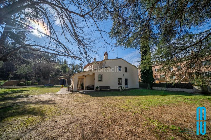 Foto 1d12bd25-3ac7-4426-abf3-be52f8082242. Casa amb calefacció aparcament a Vallgorguina