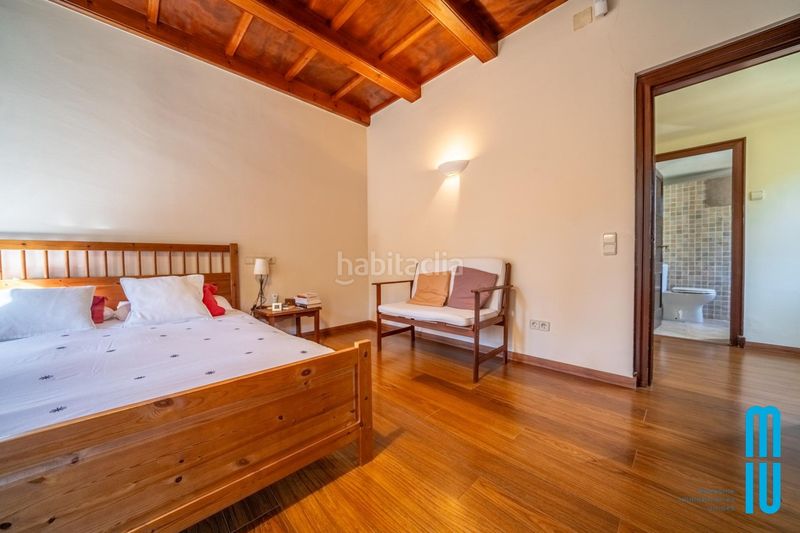 Foto 46c23781-8a5a-4ed7-9a9c-178d45d805b0. Casa amb calefacció aparcament a Vallgorguina