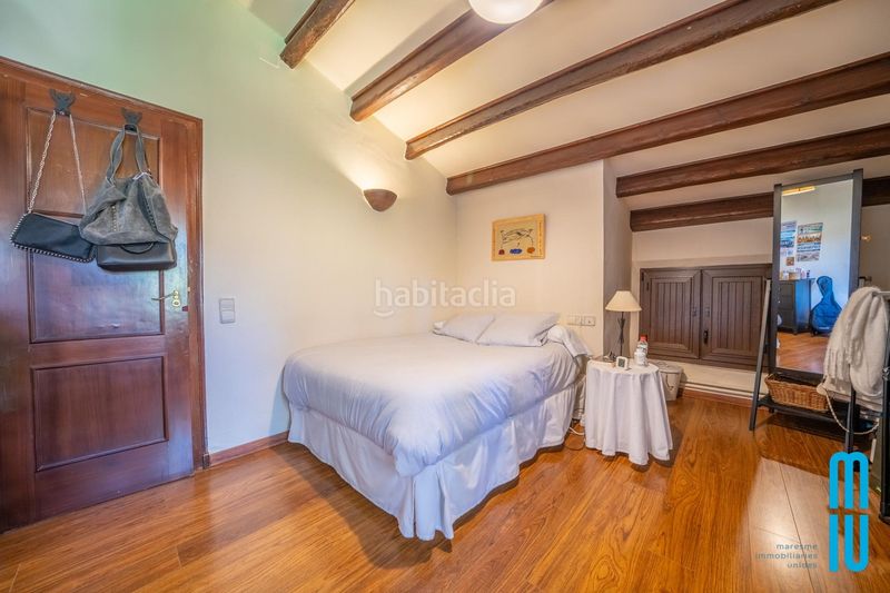 Foto acd2ff43-9962-4097-931f-eb04ca0aa4ab. Casa amb calefacció aparcament a Vallgorguina
