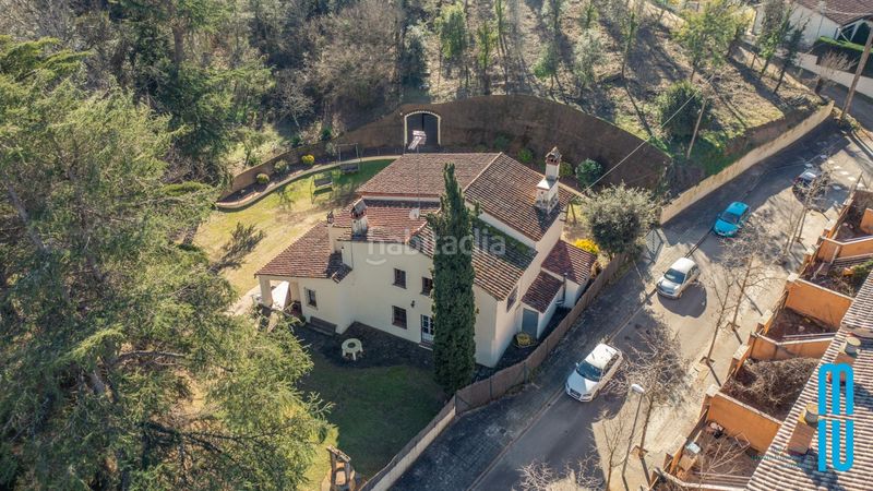Foto fe8c1afb-1721-4a29-bea2-58ed7d529a73. Casa amb calefacció aparcament a Vallgorguina