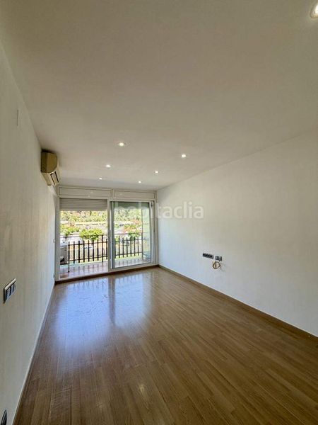Foto eb578f64-946e-4cbc-b240-524f3d6759a7. Pis a Canet de Mar