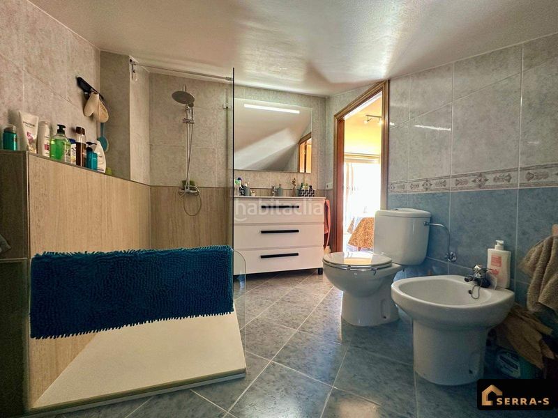 Foto 658b74b0-a140-4d72-8c80-ce9518377121. Casa adossada amb calefacció aparcament piscina a Lloret de Mar