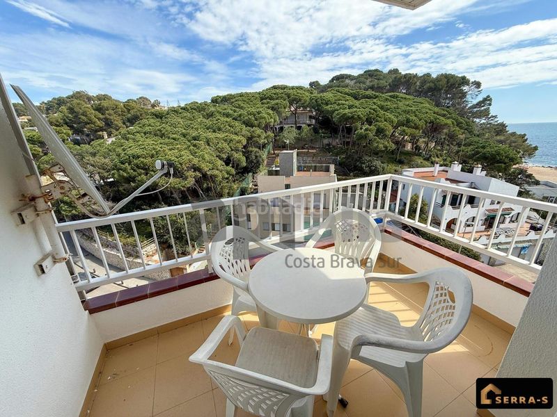 Foto cfaed46d-9c11-42d2-8d1c-ef93f4cf3ce8. Pis amb calefacció piscina a Fenals Lloret de Mar