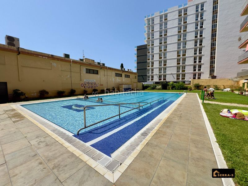 Foto d5332c21-7fc5-420d-b91d-c7552e3b2d10. Pis amb piscina a Malgrat de Mar