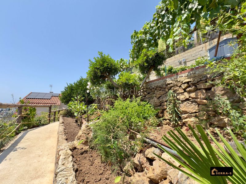 Foto b9d46564-cf5a-4589-ada3-6e90ca9bcd73. Xalet amb aparcament piscina a Santa Susanna