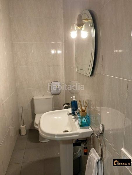 Foto 01db9a33-6fb5-49c6-add9-06a04d26753b. Lloguer local comercial a Calella