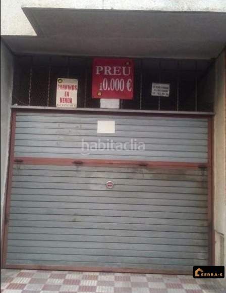 Foto 14feedcf-ad75-4aee-8d0d-45be854e2584. Aparcament cotxe a calle progrés 48 a Centre Pineda de Mar
