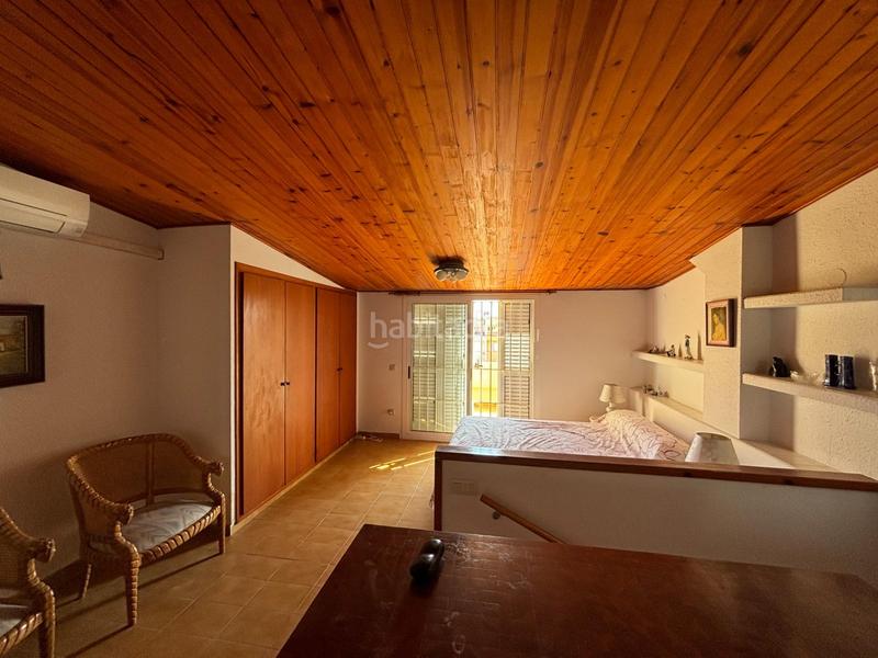 Foto 6346f4f4-646d-433e-b50b-4e14dcb700e0. Maison avec piscine dans El Perellonet Valencia