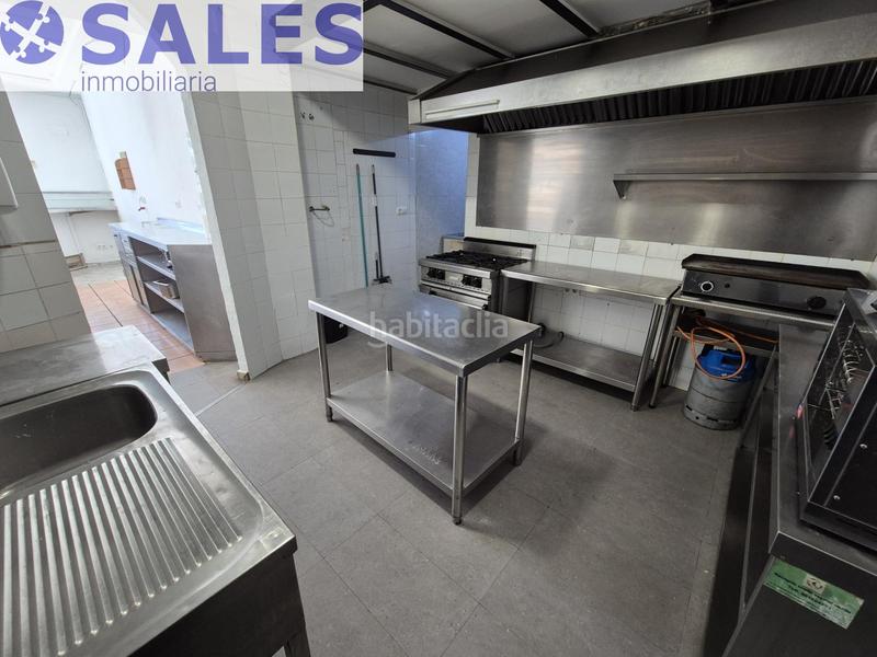 Foto 5f6467ff-050d-43e5-ae28-a61cc62985a8. Locale commerciale in Parc Central Torrent