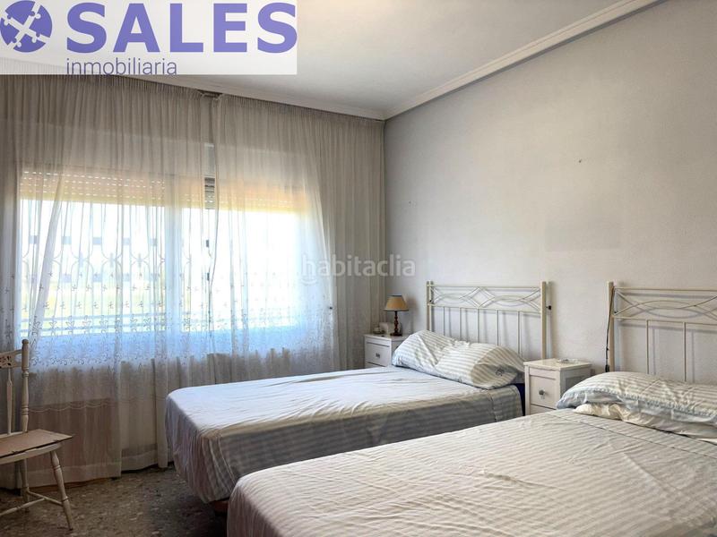 Foto 849a09ba-2ff2-4a8d-b239-b7002f32fc9c. Xalet amb aparcament piscina a El Vedat - Santa Apolonia Torrent