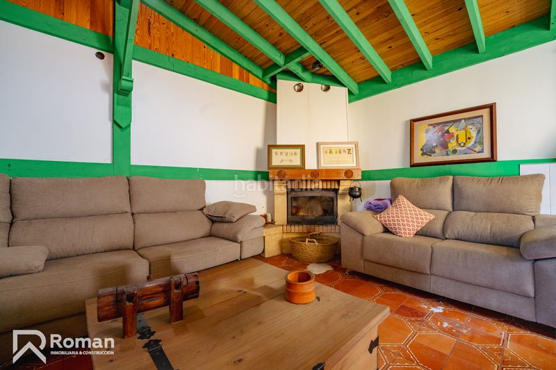 Foto 337a6602-b422-4b05-a359-70984f59b980. Casa amb xemeneia a Ezcabarte