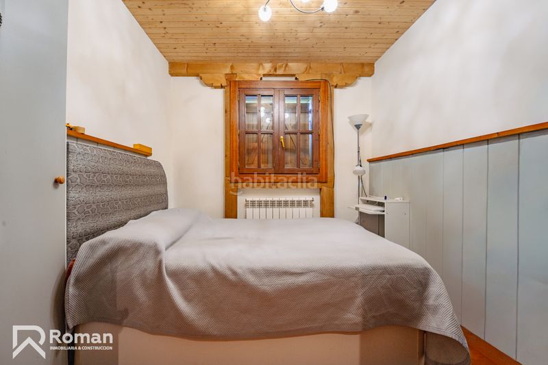 Foto 6a2985d1-7624-4857-952e-eeb067f5562a. Casa amb xemeneia a Ezcabarte