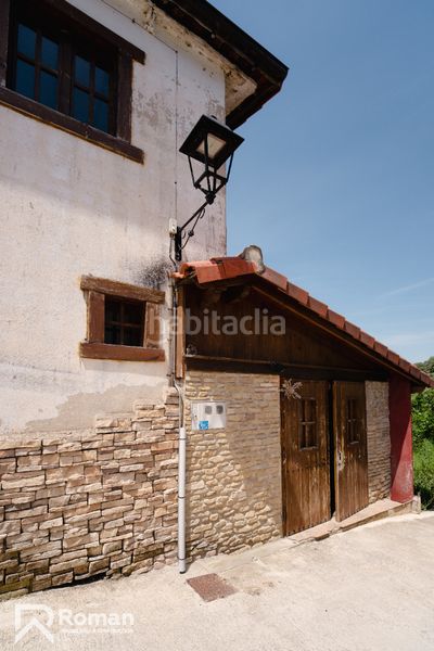 Foto 70320c9a-9a97-40b4-b40a-0f8871599706. Casa amb xemeneia a Ezcabarte