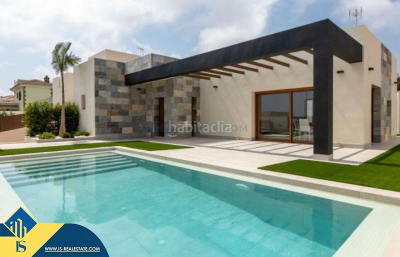 Foto 061beb7e-3254-44b7-901b-4d0cfccf0387. Casa  en construcción en la provincia de alicante, en la localidad , en la pedanía de los balcones. 3 habitaciones | 2 en Torrevieja