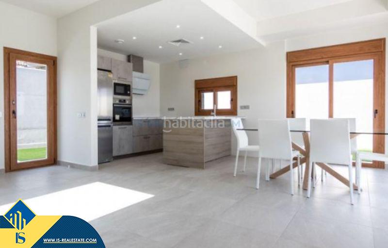 Foto 5509bf25-53be-41f0-a402-e677be2f45b0. Casa  en construcción en la provincia de alicante, en la localidad , en la pedanía de los balcones. 3 habitaciones | 2 en Torrevieja