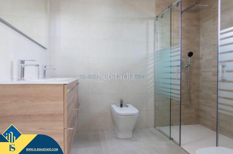 Foto e072e481-67b1-474c-8c94-c8b61becadf7. Casa  en construcción en la provincia de alicante, en la localidad , en la pedanía de los balcones. 3 habitaciones | 2 en Torrevieja