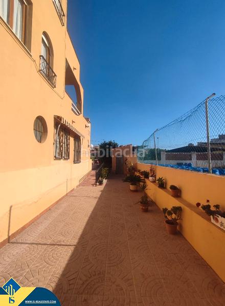 Foto 4e3c0e2d-6893-4fe8-b6af-4db988471568. Maison avec piscine dans nueva Torrevieja Torrevieja