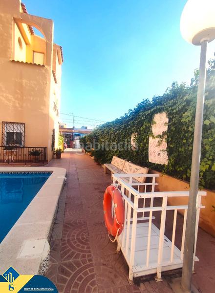 Foto ad96ac05-8b70-4a0b-baca-8b9c97b9051f. Maison avec piscine dans nueva Torrevieja Torrevieja