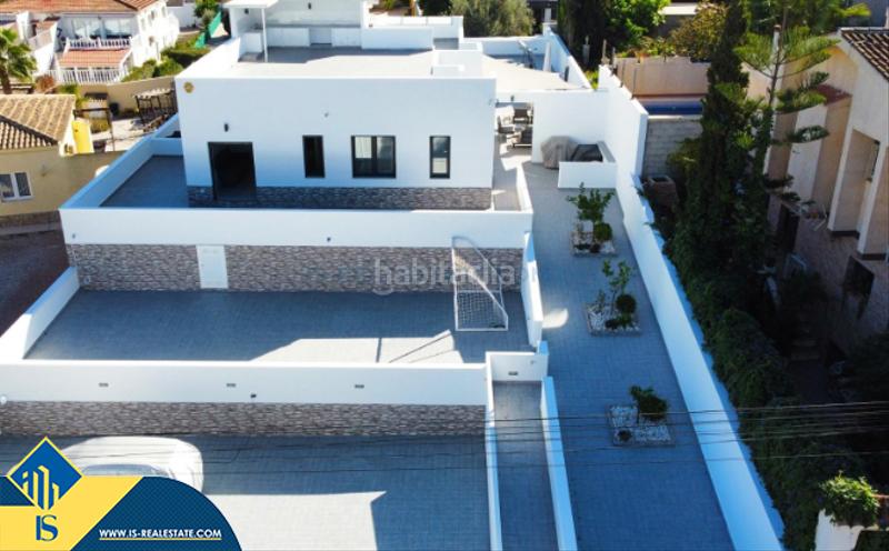 Foto aab00904-3be2-4b82-ad72-fd0224a43245. Maison avec parking piscine dans Los Balcones-Los Altos Torrevieja