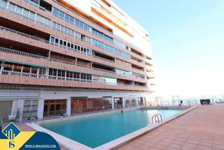 Apartament a El Acequión. Apartamento con piscina compartida en torrevieja, provincia de a