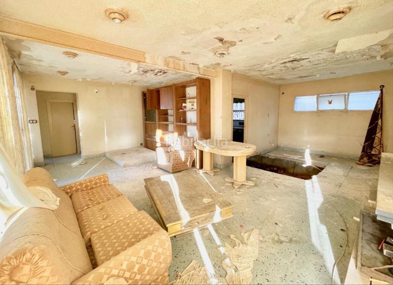 Foto 33207fc5-e6f1-42fd-a6f2-e1f96a61c01a. Chalet mit parking pool in Rincón Alto Benidorm