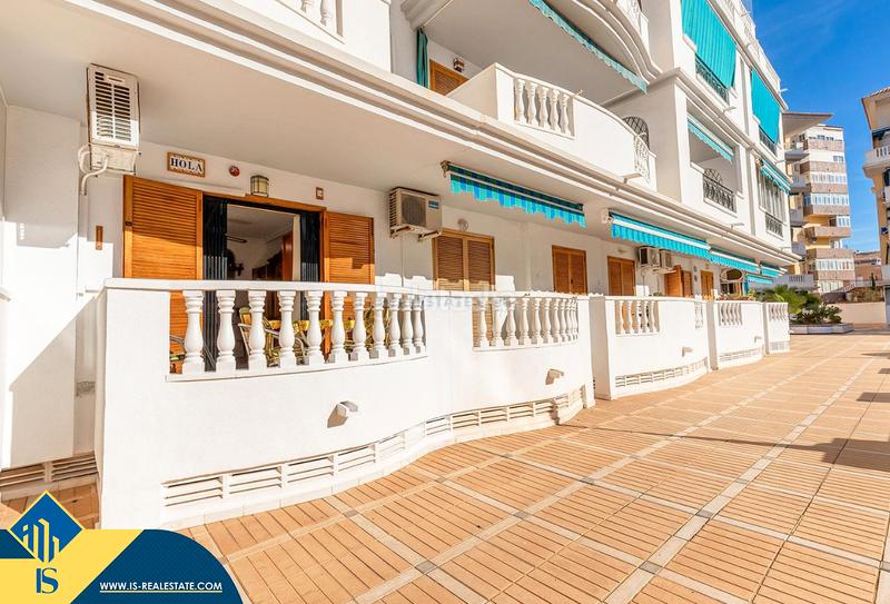 Foto 4ca29966-e035-4598-9462-bf6bff5a9207. Apartament amb piscina a Los Europeos Torrevieja