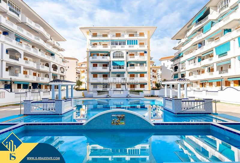 Foto 4f233e7a-4bc2-487c-9ef0-854cc535ca49. Apartament amb piscina a Los Europeos Torrevieja