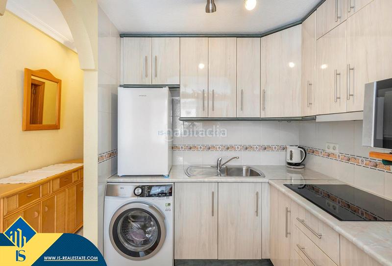 Foto 8b265756-2a9e-46b5-9de1-df50d2b71a15. Apartament amb piscina a Los Europeos Torrevieja