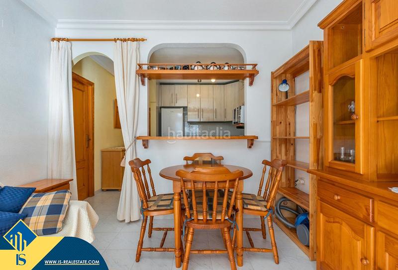 Foto b8a6a0b8-2077-403d-bb29-d017ccc228e7. Apartament amb piscina a Los Europeos Torrevieja