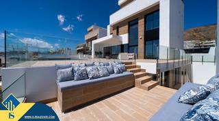 Xalet a Balcón de Finestrat-Terra Marina. Villa con piscina privada en construcción en finestrat, provinci