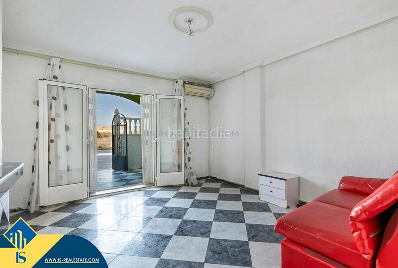 Foto 808e6f93-82c2-4571-ae28-3aaf4d12c767. Apartament amb calefacció a Gaspar Perelló Torrevieja