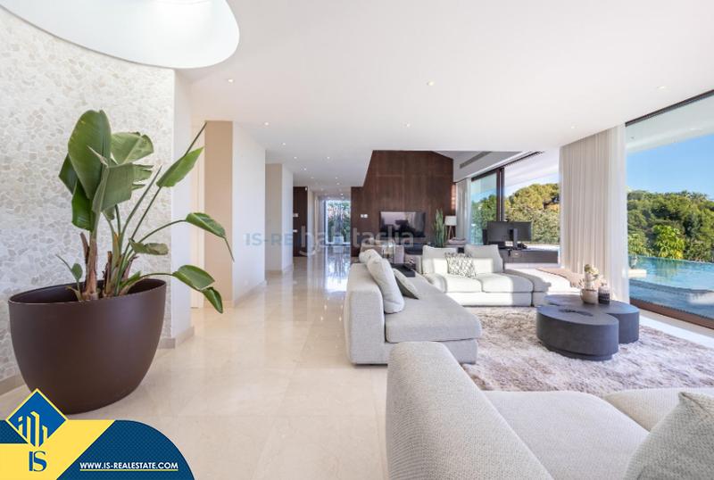 Foto 0b7b72f5-e59e-4f5f-8e75-e8bcb8116c22. Chalet avec parking piscine dans Altea ciudad Altea