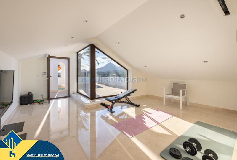 Foto 89c9da1e-94ac-4f52-bc5f-813197f01118. Chalet avec parking piscine dans Altea ciudad Altea