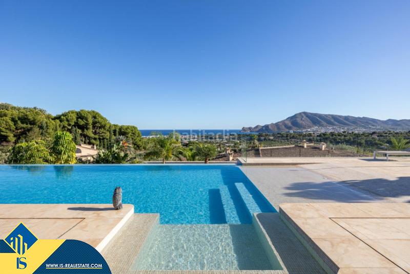 Foto 8ffea358-5a67-407b-92de-77e9ef12d1a0. Chalet avec parking piscine dans Altea ciudad Altea