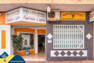 Local commercial à Gaspar Perelló. Local comercial en torrevieja, provincia de alicante. 72 m² | 14