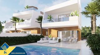 Maison à El Pinar de Campoverde. Casas con piscina privada en construcción en orihuela costa, pro