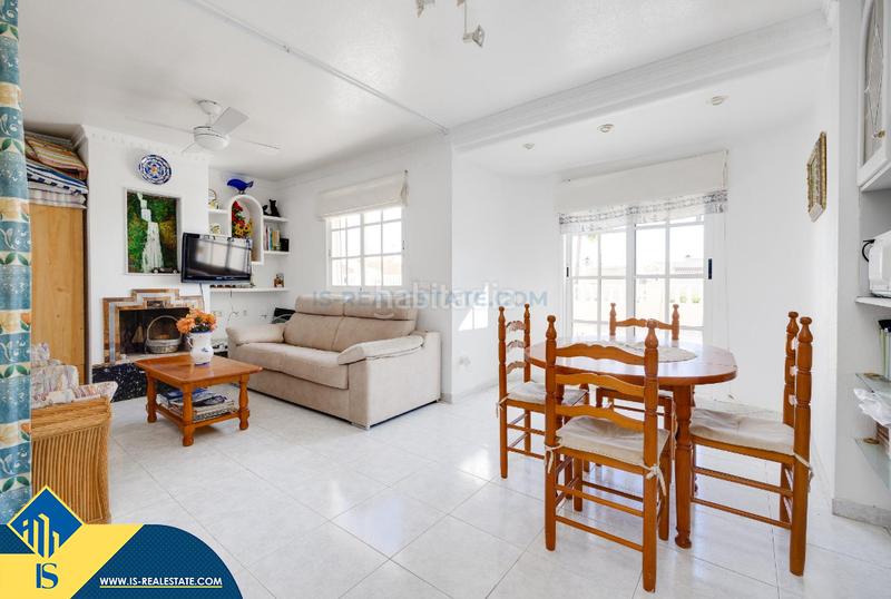 Foto 0c349722-7482-49a8-a528-cbce3e47fa74. Maison avec parking piscine dans Los Balcones-Los Altos Torrevieja