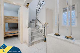 Maison à Los Balcones-Los Altos. Bungalow con piscina compartida, en la provincia de alicante, en