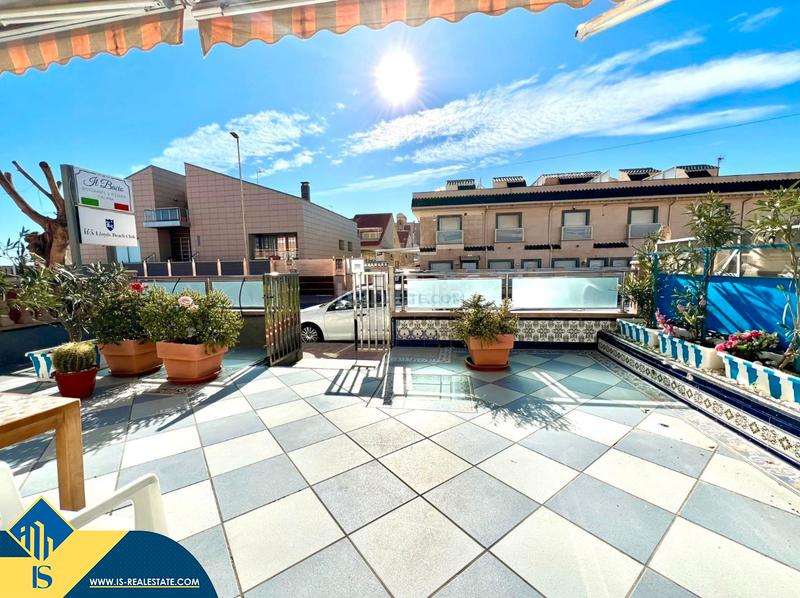 Foto b8429ea5-2a83-4a60-a5bf-f8e7b299263f. Semi detached house with parking in Los Europeos Torrevieja