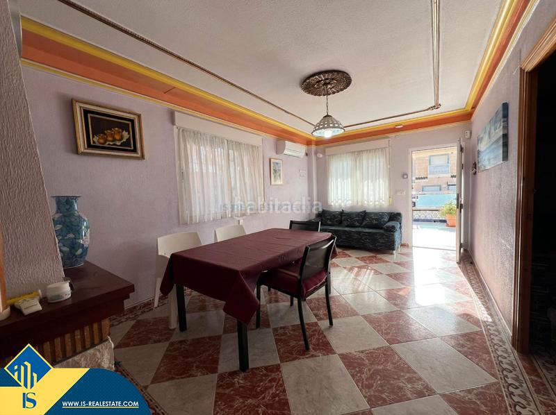 Foto c2219a5a-b85a-48ac-b211-d8da9aac00dd. Semi detached house with parking in Los Europeos Torrevieja