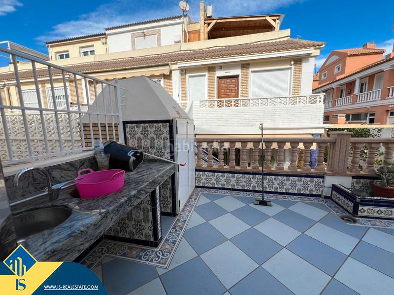 Foto cea03279-0e5a-475a-8300-bea4113b3b2e. Semi detached house with parking in Los Europeos Torrevieja